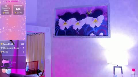 Snapshot of veronica_olson_ chatting on February 9, 9:05 am Veronica Olson online show from February 9, 9:05 am