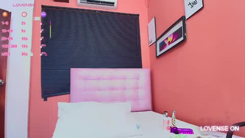 Veronica online show from February 7, 3:30 pm