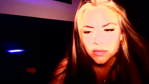 Vero online show from March 12, 5:46 am