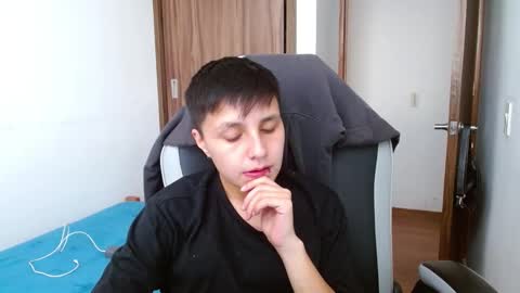 Snapshot of veronicaelite16 chatting on February 24, 10:03 pm Veronica Clark online show from February 24, 10:03 pm