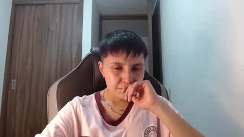 Snapshot of veronicaelite16 chatting on November 9, 1:59 am Veronica Clark online show from November 9, 1:59 am