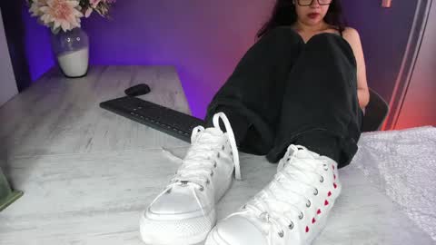 Snapshot of veronicafalcon chatting on May 27, 9:01 pm Veronica online show from May 27, 9:01 pm