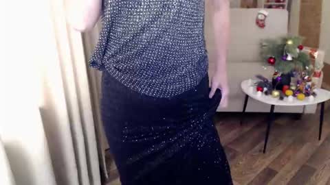 Snapshot of veronicagilbert chatting on December 28, 8:48 am Helen online show from December 28, 8:48 am