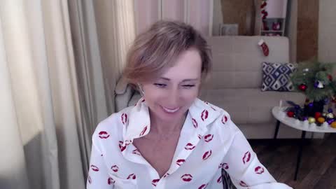Snapshot of veronicagilbert chatting on January 10, 7:57 am Helen online show from January 10, 7:57 am