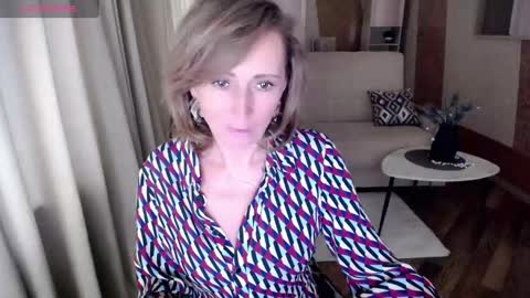 Snapshot of veronicagilbert chatting on January 31, 10:42 am Helen online show from January 31, 10:42 am