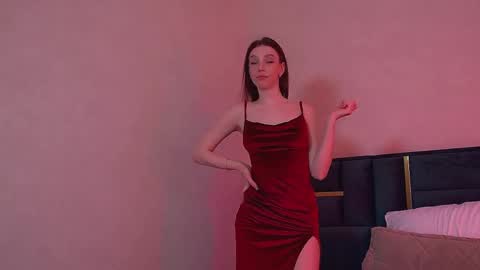 Snapshot of veronicavance chatting on March 5, 6:48 pm Veronica online show from March 5, 6:48 pm