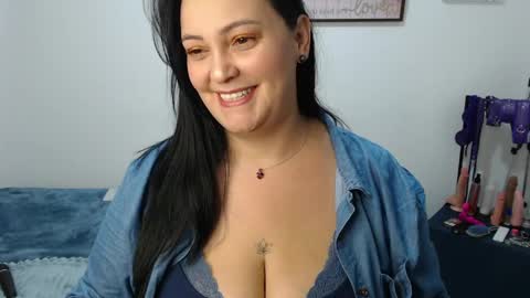 veroniicabbw_ online show from May 20, 1:17 pm