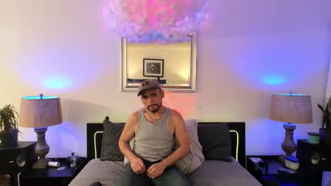 VersPig7 online show from February 22, 8:18 am