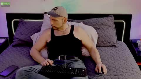 VersPig7 online show from February 26, 9:05 pm