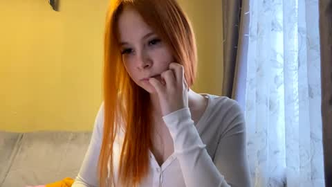 Lina online show from May 17, 10:22 am