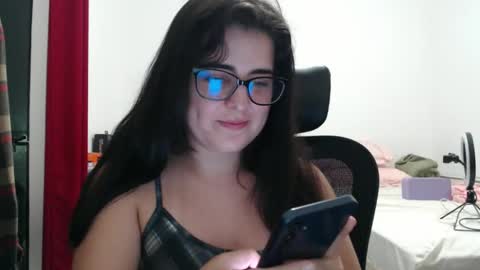 Snapshot of veruca99 chatting on March 29, 10:21 pm veruca99 online show from March 29, 10:21 pm