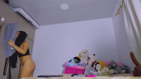 Snapshot of verus01 chatting on February 2, 3:11 pm tash online show from February 2, 3:11 pm