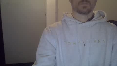 veryhotpervert online show from November 16, 3:17 pm