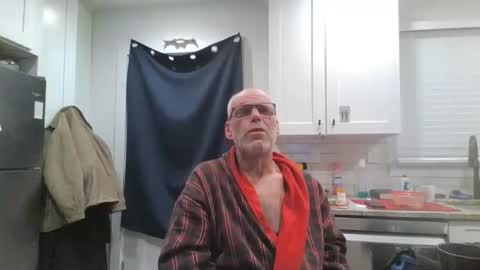 Snapshot of verysmallpeni chatting on December 24, 12:22 pm verysmallpeni online show from December 24, 12:22 pm