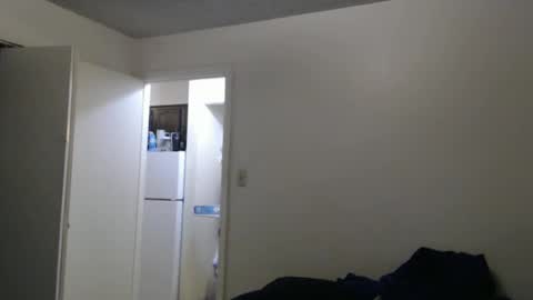 Snapshot of veryveryhairmanindenver chatting on November 7, 12:54 am hairy man online show from November 7, 12:54 am