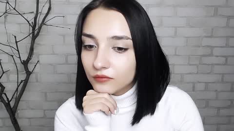 Snapshot of veryveryshygirl chatting on January 6, 4:23 pm Ana online show from January 6, 4:23 pm
