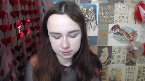 veryveryvery_shy online show from February 10, 6:50 am