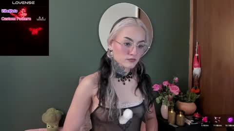 natalia gomez online show from April 8, 6:30 pm