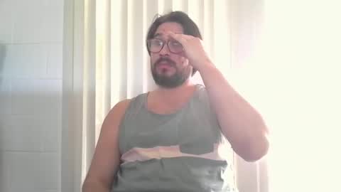 vesturelove online show from November 2, 10:23 pm