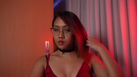 Vexa Nyx online show from May 22, 9:04 am
