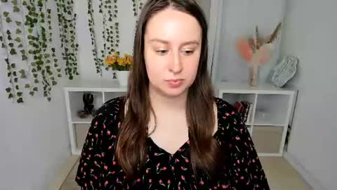 Camilla online show from June 28, 12:55 pm