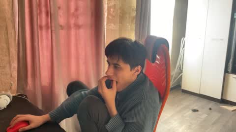 vialeras online show from February 14, 9:17 am