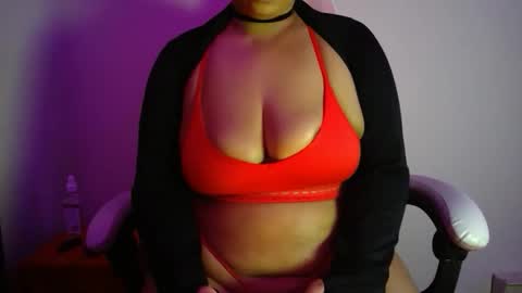 vibe_xxxo online show from March 15, 6:19 am