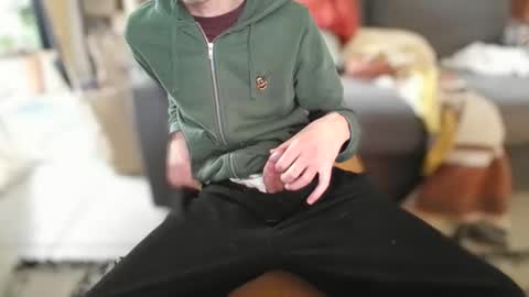 vic4tens online show from March 5, 12:12 pm