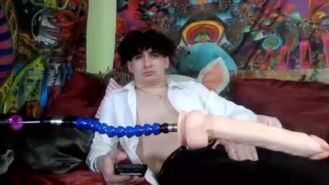 vicandvan online show from June 11, 6:17 pm