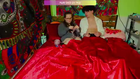 vicandvan online show from June 17, 3:31 am