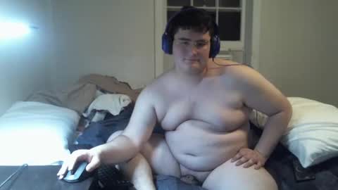 Snapshot of vicantis chatting on December 6, 3:30 am Matt online show from December 6, 3:30 am