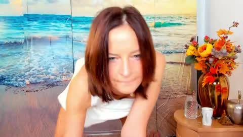 ViciousQueenu can call me Laura online show from May 30, 1:46 am