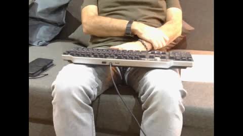 Snapshot of vickingthor chatting on January 27, 8:51 am Vicking online show from January 27, 8:51 am