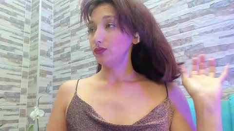 Snapshot of vicky__skinny_ chatting on March 11, 3:12 pm Vicky online show from March 11, 3:12 pm