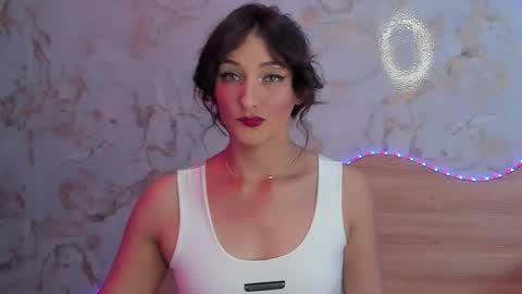 Snapshot of vicky__skinny_ chatting on December 1, 3:44 am Vicky online show from December 1, 3:44 am