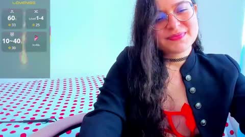 Snapshot of vicky_cristinax chatting on April 24, 7:16 pm Vicky online show from April 24, 7:16 pm