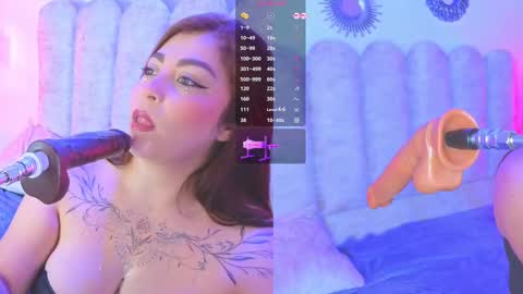 Snapshot of vicky_hot_x chatting on February 22, 12:38 am        online show from February 22, 12:38 am