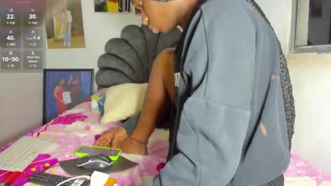 vicky manuela online show from February 25, 3:38 am