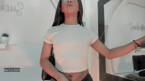 vicky_hottman online show from December 4, 4:33 am