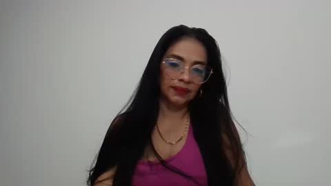 Vicky online show from October 8, 3:04 am