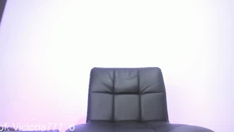 Snapshot of vicky_sweetie_ chatting on July 28, 6:20 pm VICKY SWEET online show from July 28, 6:20 pm