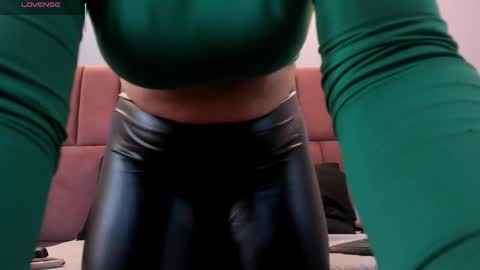 Vicky online show from January 18, 8:01 pm