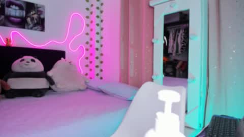 VICTORIA 3 online show from October 10, 10:42 pm