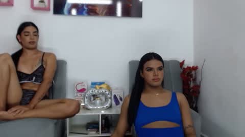 Snapshot of vickyxdany chatting on February 1, 8:26 pm vickyxdany online show from February 1, 8:26 pm