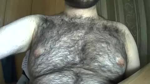 Snapshot of victorhume chatting on October 6, 10:07 pm VictorHume online show from October 6, 10:07 pm