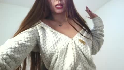 Victoria  online show from May 15, 3:24 am