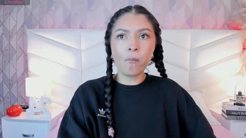 victoria___jonnes online show from October 5, 12:25 pm