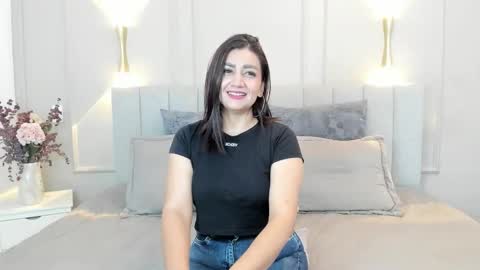 victoria  online show from January 10, 7:15 pm