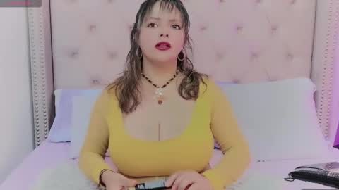 victoria_cherry_ online show from March 19, 11:14 am