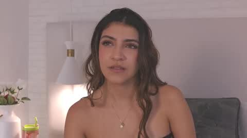  Victoria Lozano  online show from December 19, 2:46 pm